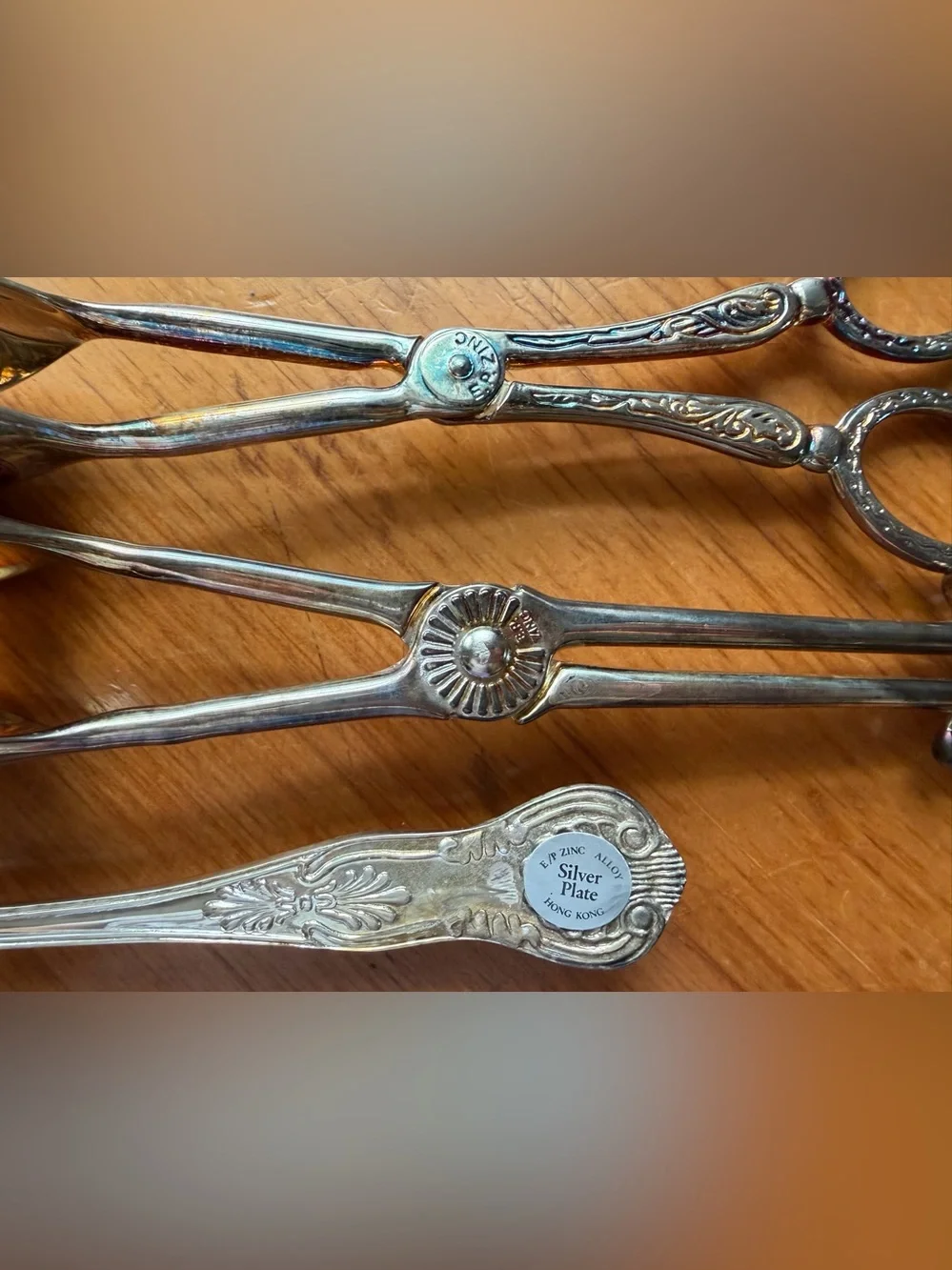 Set 3 pcs.Vintage Silverplate Salad Tongs and Cake Server - Beautifully Etched